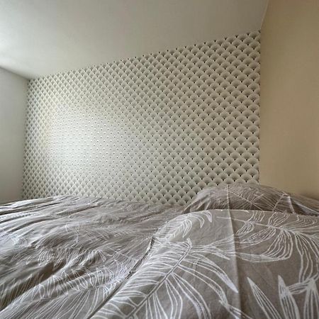 Le Madeleine - Cosy & Renove - Face Tram Apartman Orléans Kültér fotó